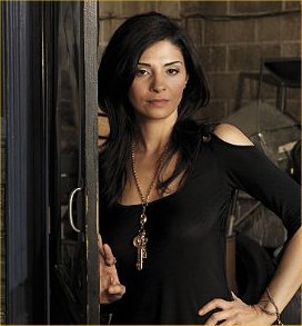 Callie Thorne Biography