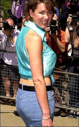 Claire Sweeney Biography